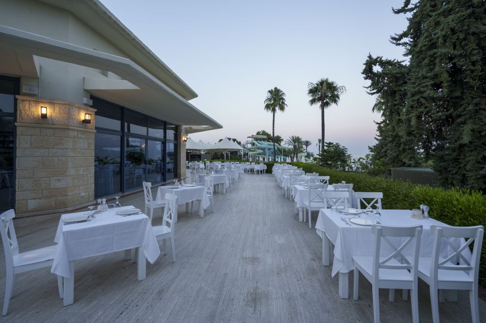 Mirage Park Resort 5*