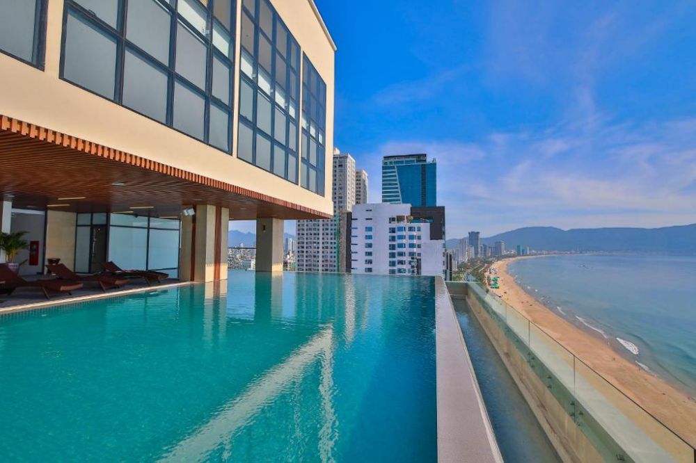Balcona Hotel Da Nang 4*