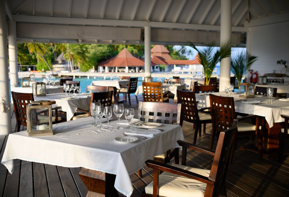 Diamonds Thudufushi Island 5*