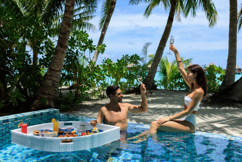 Mercure Maldives Kooddoo 4*