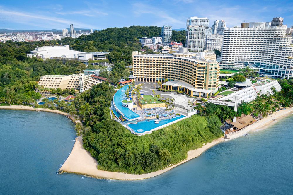 Royal Cliff Beach Hotel 5*