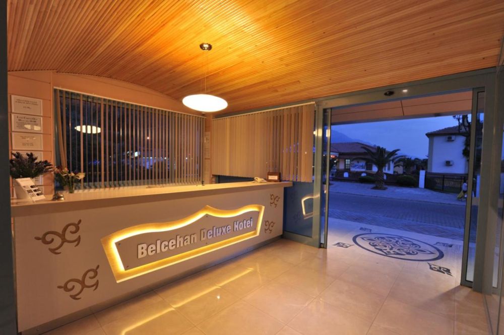 Belcehan Deluxe Hotel 4*