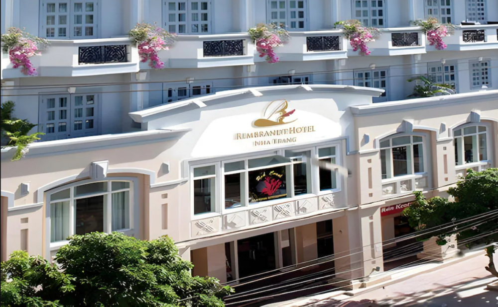 Rembrandt Hotel Nha Trang 3*