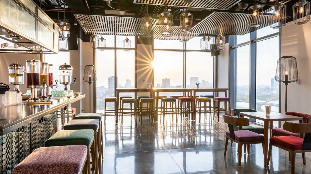 Wink Hotel Danang Centre 4*