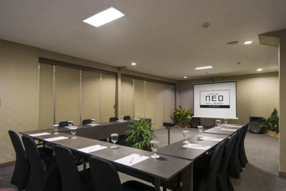 Hotel Neo - Kuta, Jelantik 3*