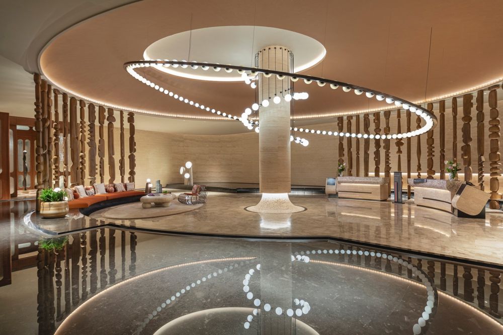 Hotel Indigo Clear Water Bay 5*