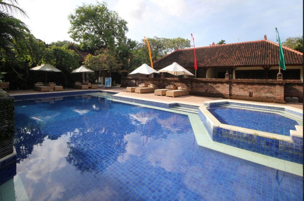 AlamKulKul Boutique Resort 4*