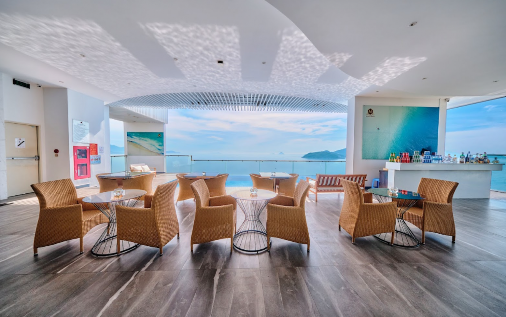 Majestic Premium Nha Trang 4*