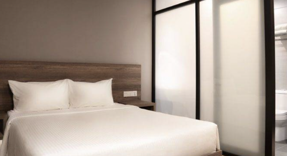 Superior Room, ACES Hotel 3*