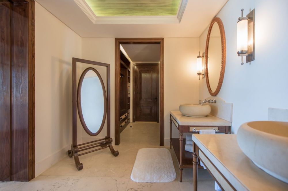 Le Morne Balcony Suite/Le Morne Beach Access Suite, The St. Regis Le Morne Resort Mauritius (ex. JW Marriott Mauritius Resort) 5*