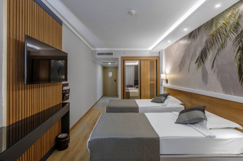 Standard Room LV/SSV/SV, Alba Resort Hotel 5*