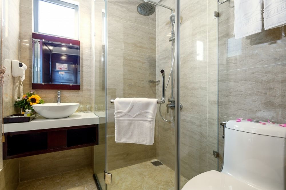 Double Side Sea View, Alani Hotel & Spa Da Nang 4*