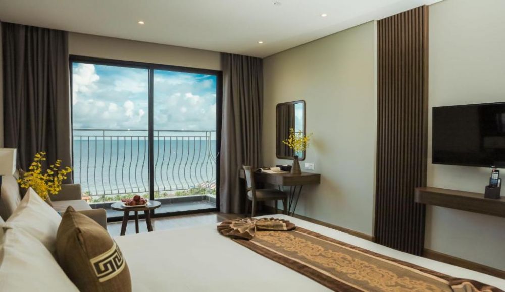 Executive Double Ocean View with Balcony, Vipol Mui Ne Hotel & Spa 4*