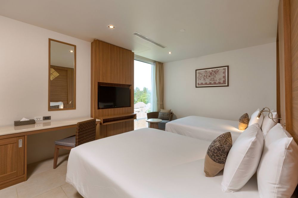 3 Bedroom Residence with Balcony, Splash Beach Resort (ex. Grand West Sands Resort & Villas) 5*