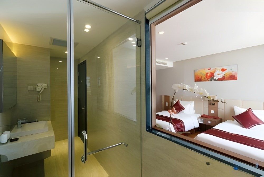 Premier SV with balcony, LeMore Hotel Nha Trang 4*