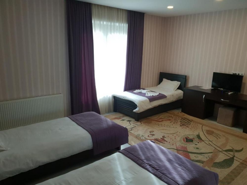 Standard Triple Room, Cherry Garden 3*