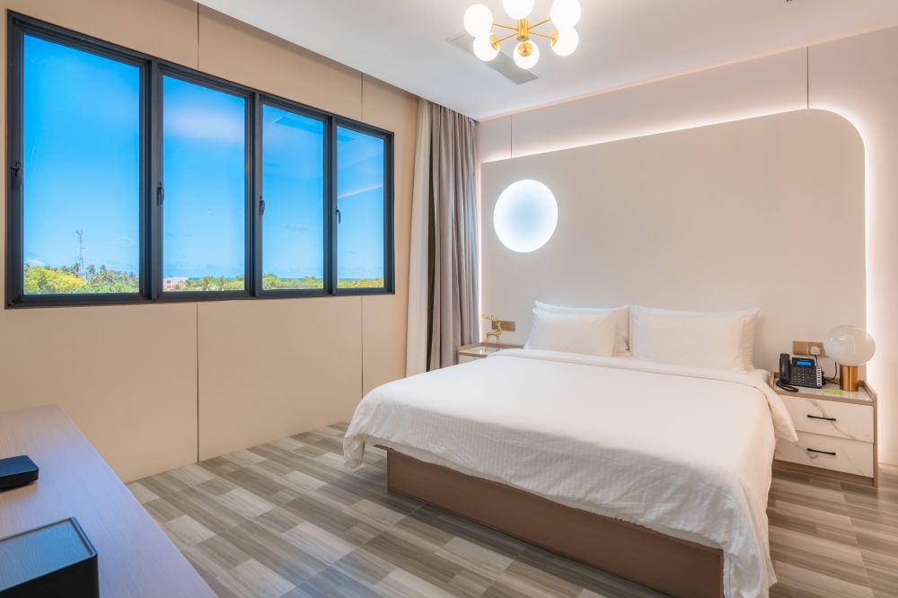 Deluxe Island View, WINGS By Hawks Hotels 3*