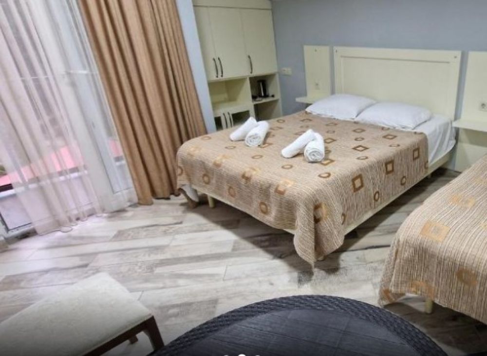 Family Room, Green Cape Tower 3*