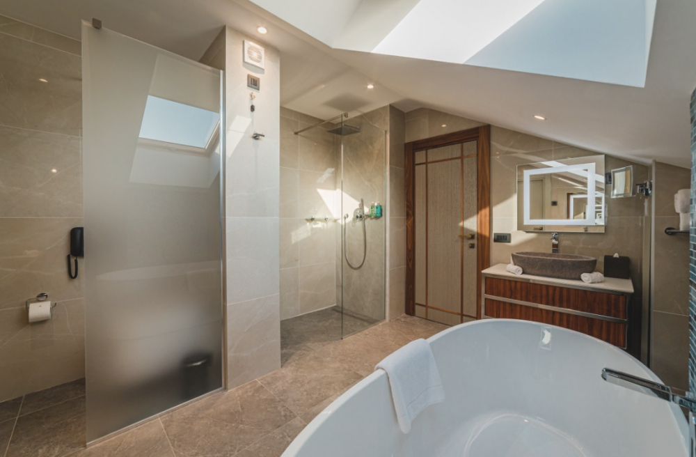 Junior Suite Mansarda, Ananti Resort Residences & Beach Club 5*