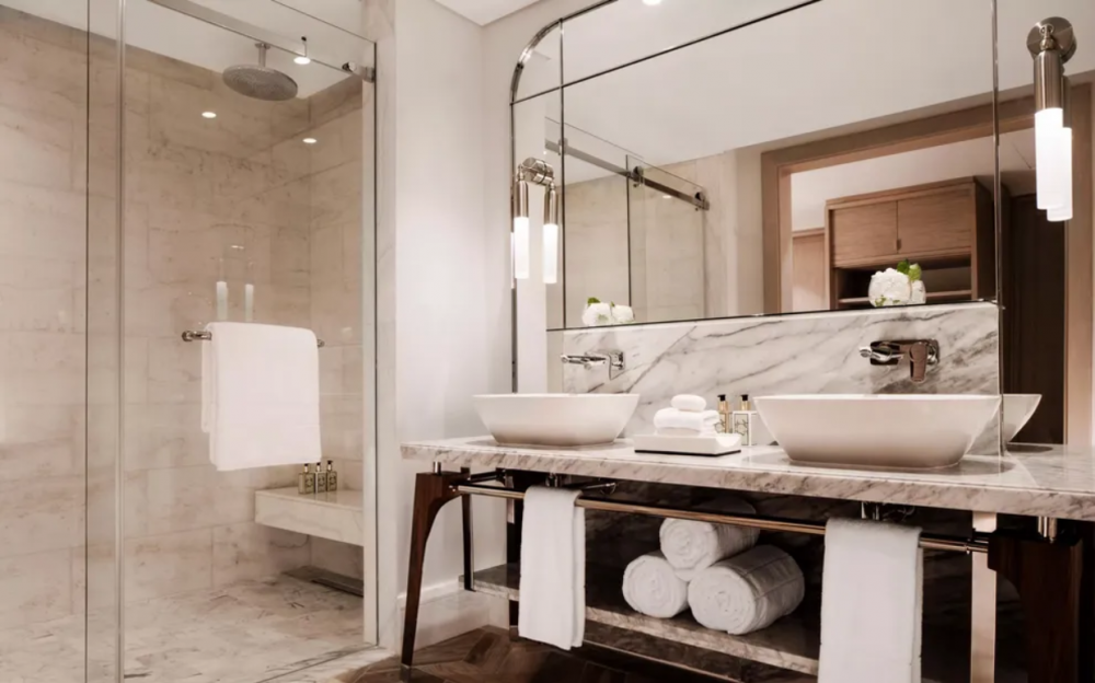 Ocean Balcony Suite   , One & Only Le Saint Geran 5*