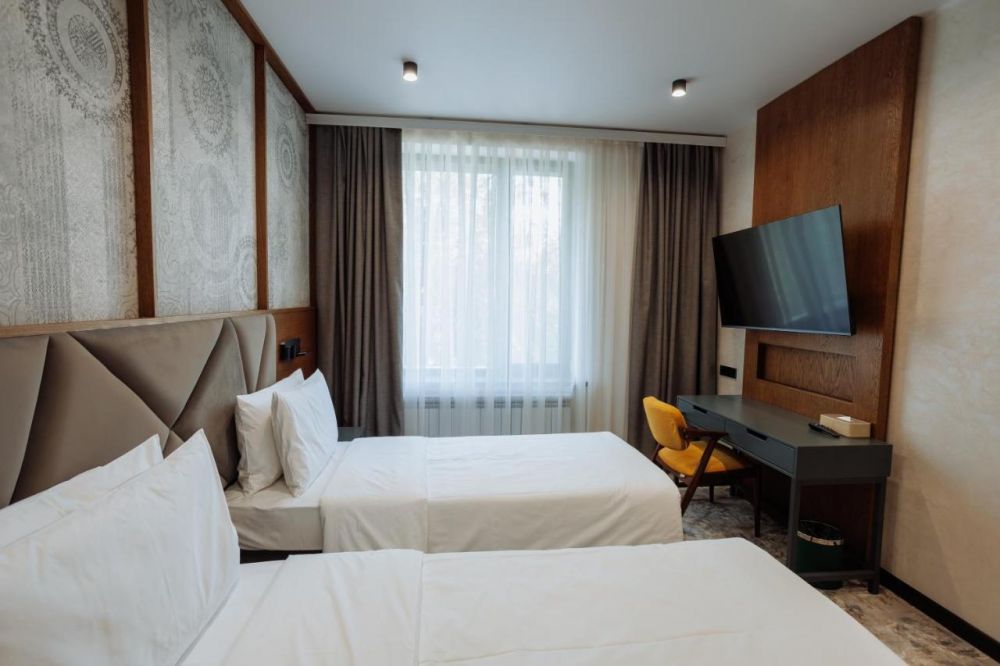 Standard/Twin, Aurum Garden Hotel 4*