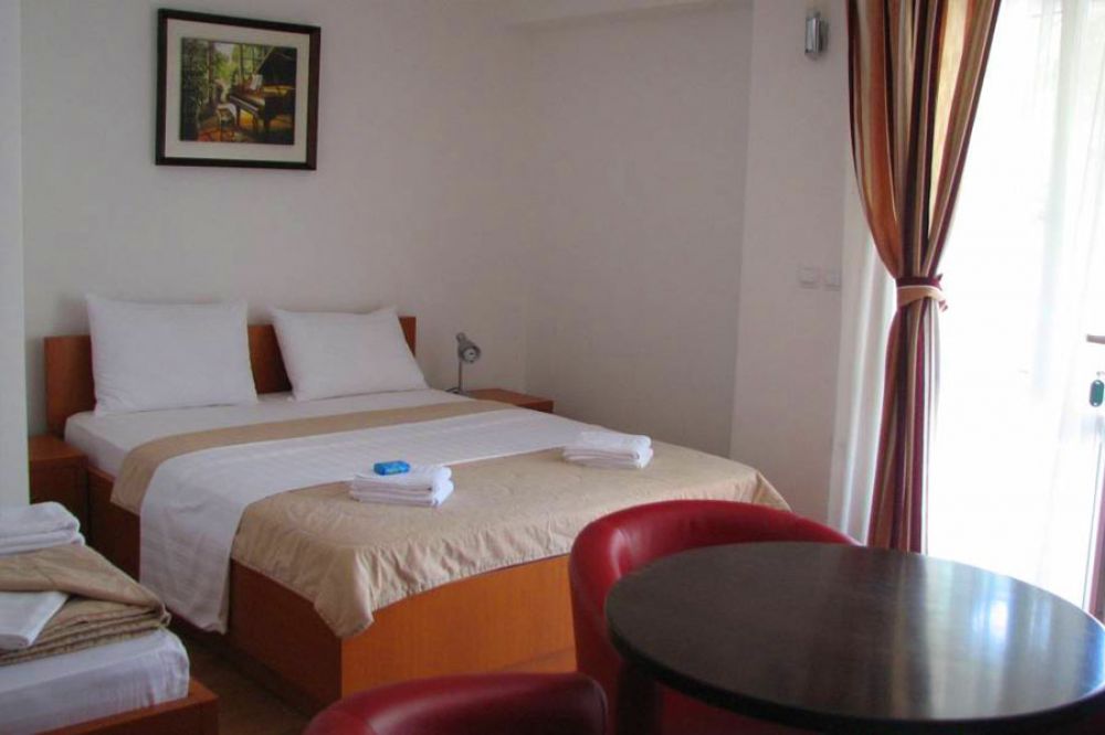 АРР 03+1 Sea Side, Sara Lux 4*