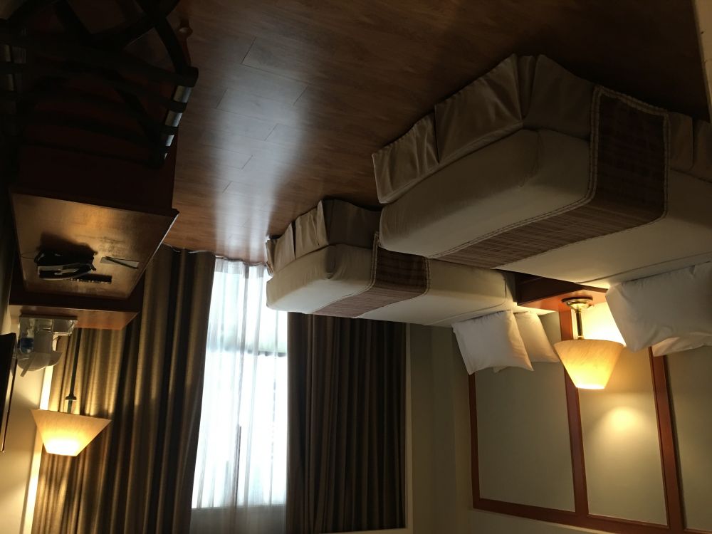Interconnecting Room, Bangkok Palace Hotel 4*