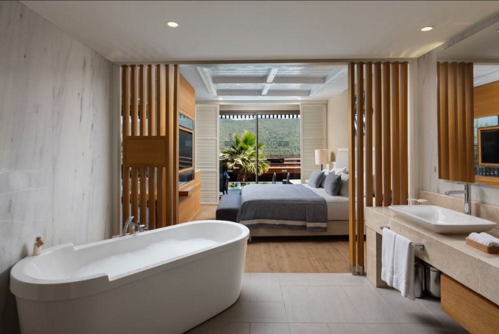 Swim Up Deluxe, Titanic Deluxe Bodrum Hotel 5*