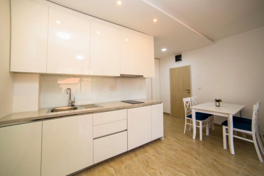 APP 04 One bedroom IV floor, Obala Aura 4*