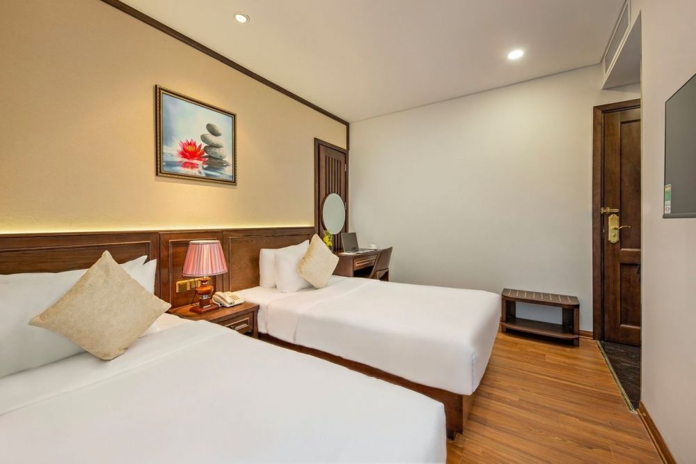 Superior Double/Twin City View, Golden Lotus Hotel Da Nang 4*