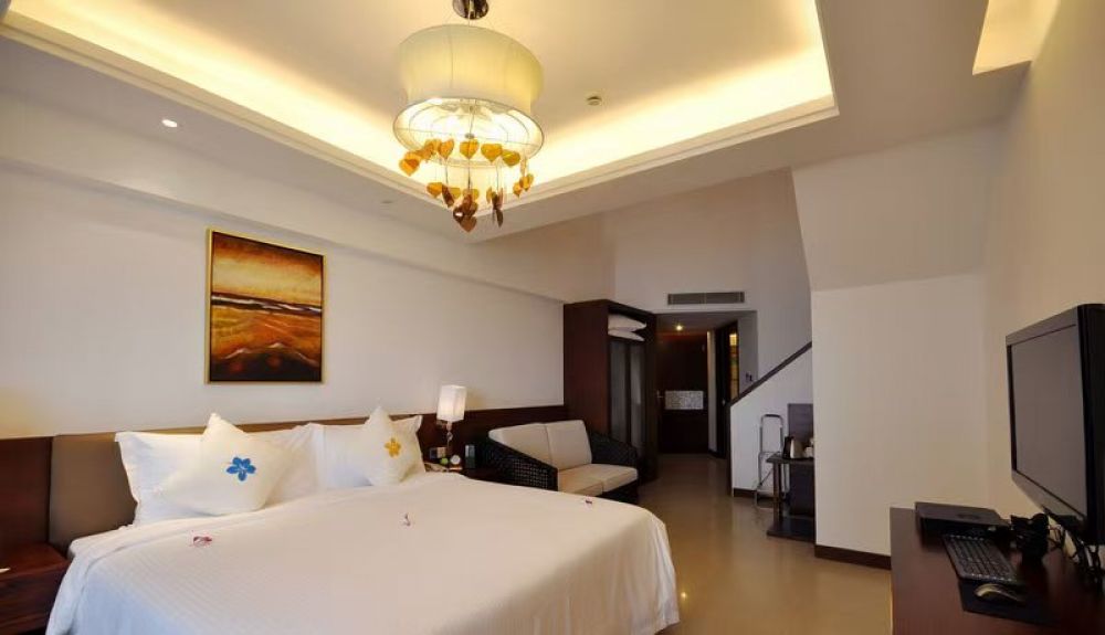 Ocean View Duplex Suite, Sanya Marina Sea View Hotel (ex.Marina Spa Hotel Sanya) 4*