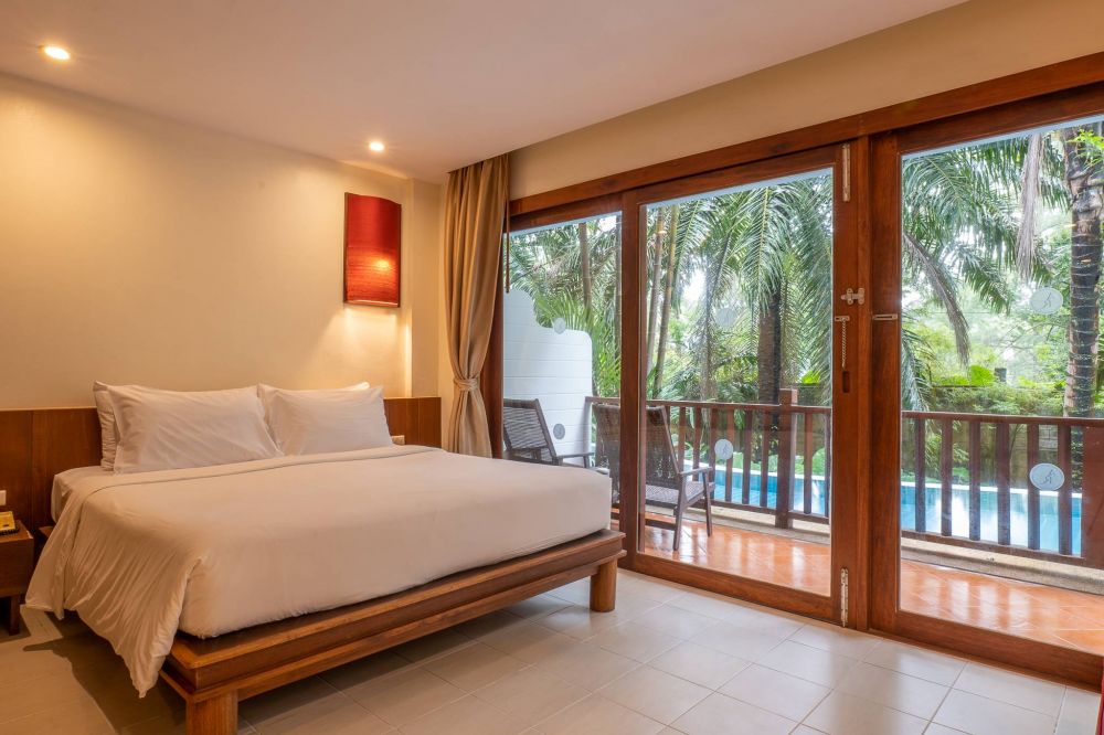 Pool Access Garden View/ Pool View, Arinara Beach Resort Phuket 4*