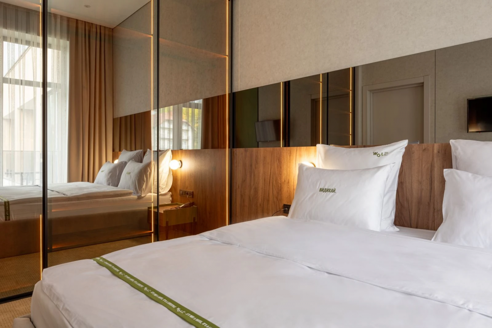 Premium Apartment with terrace, WOL.GREEN Polyana by Ribas 4*