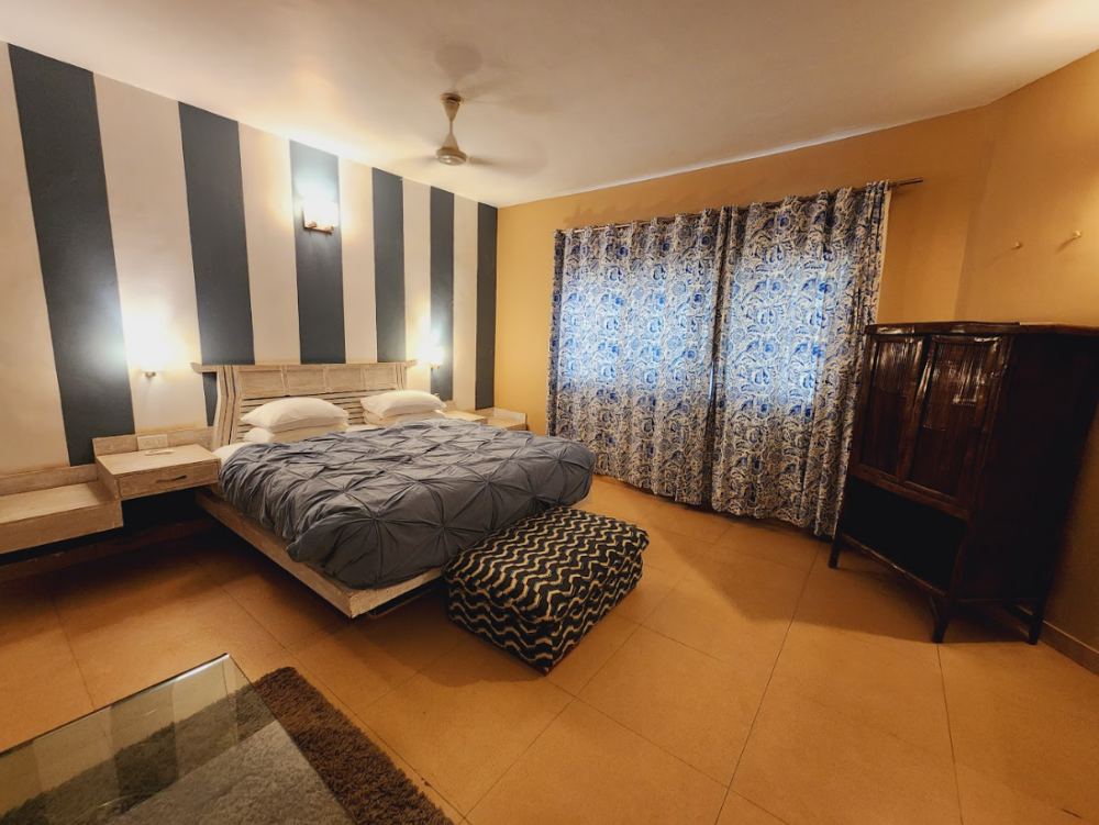 Casa Favorite, Casa Vagator 4*