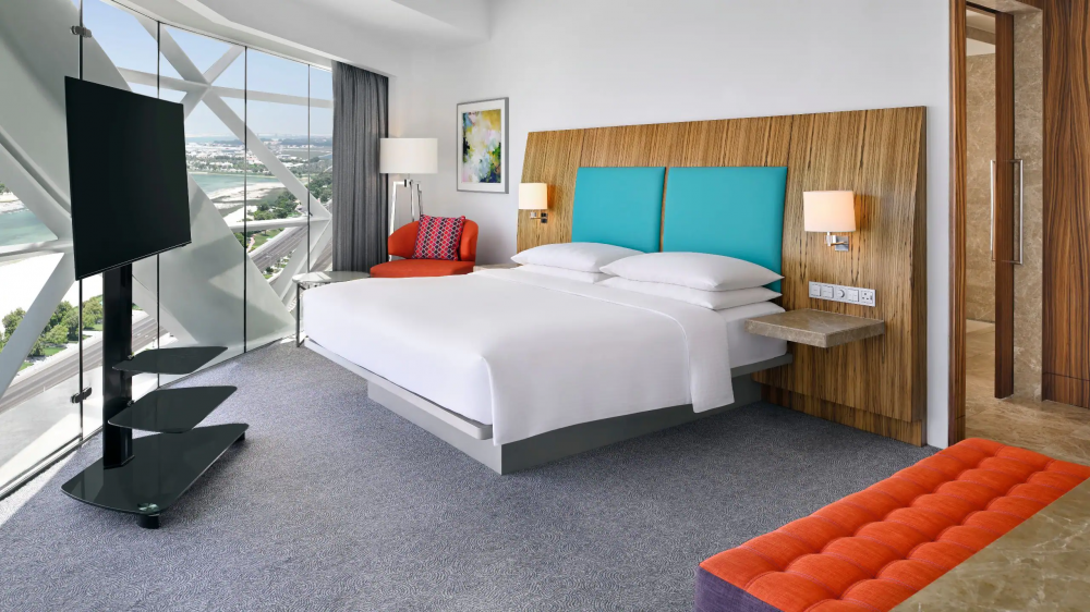Executive Suite, Andaz Capital Gate Abu Dhabi 5*