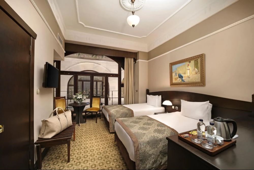 Guest Room, Legacy Ottoman Hotel 5*