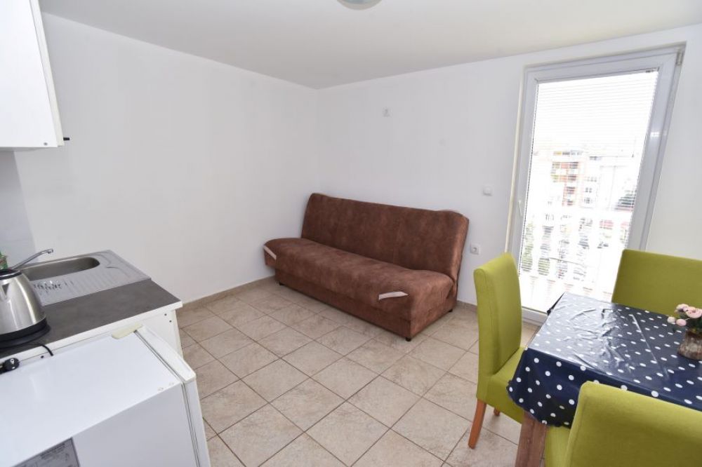 APP 04, Jana Apartments 3*