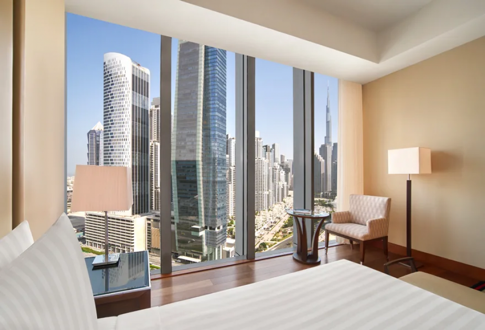 Luxury Burj Khalifa View Suite, Anantara Downtown Dubai Hotel 5*
