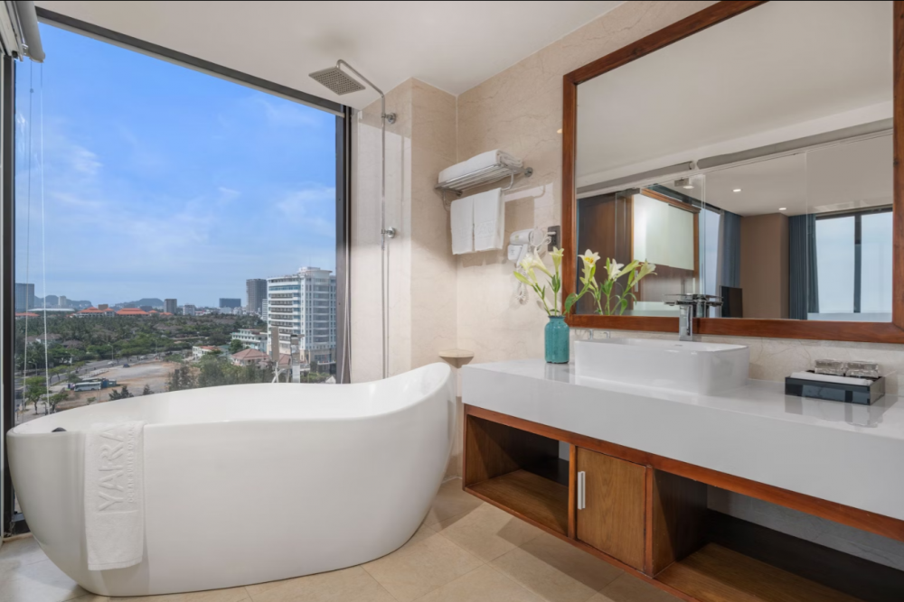 Apartment 2 bedroom, Yarra Ocean Suites Danang 4*