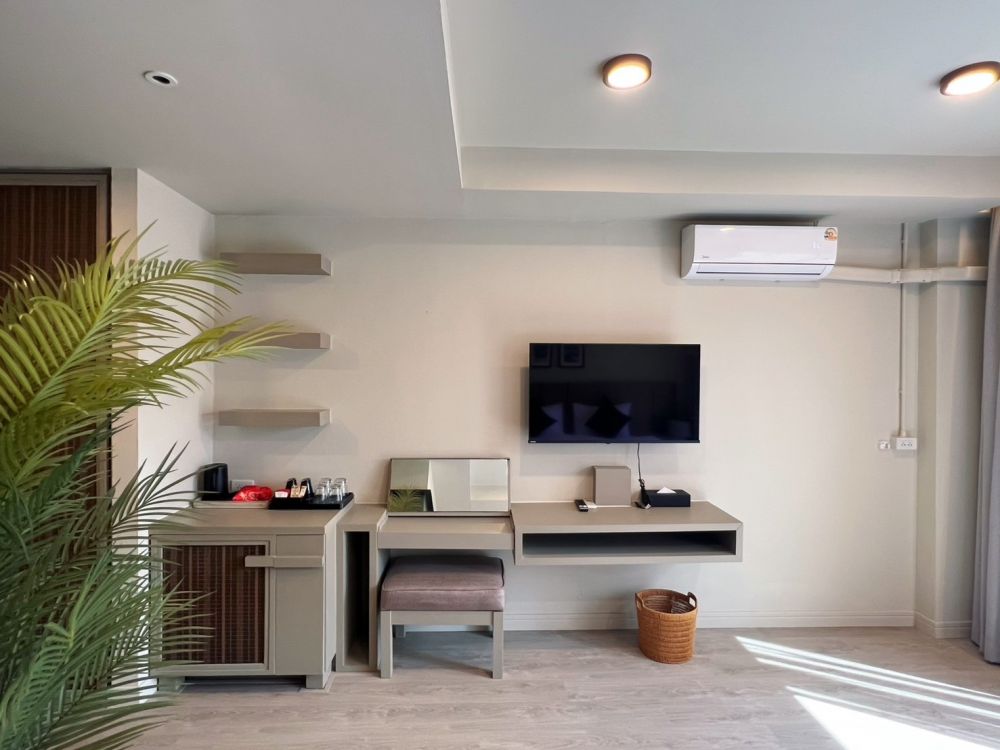 Premium Deluxe Room, Karon Boutique 3*