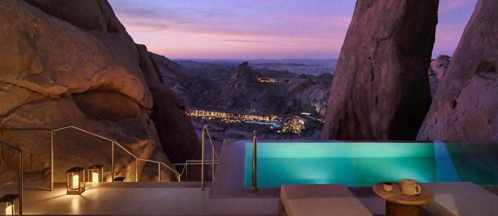 One-Bedroom Mountain Crevice Villa, Desert Rock Resort 5*