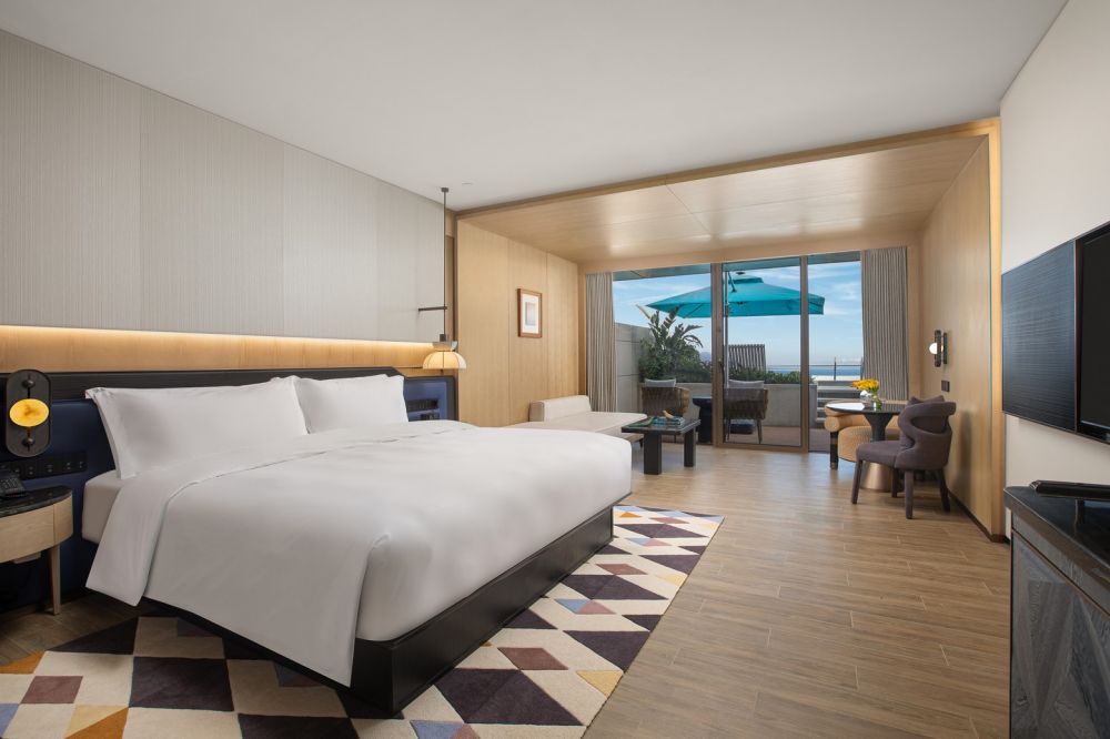 Premium Ocean View Outdoor Private Pool, Voco Sanya Dadonghai 5*