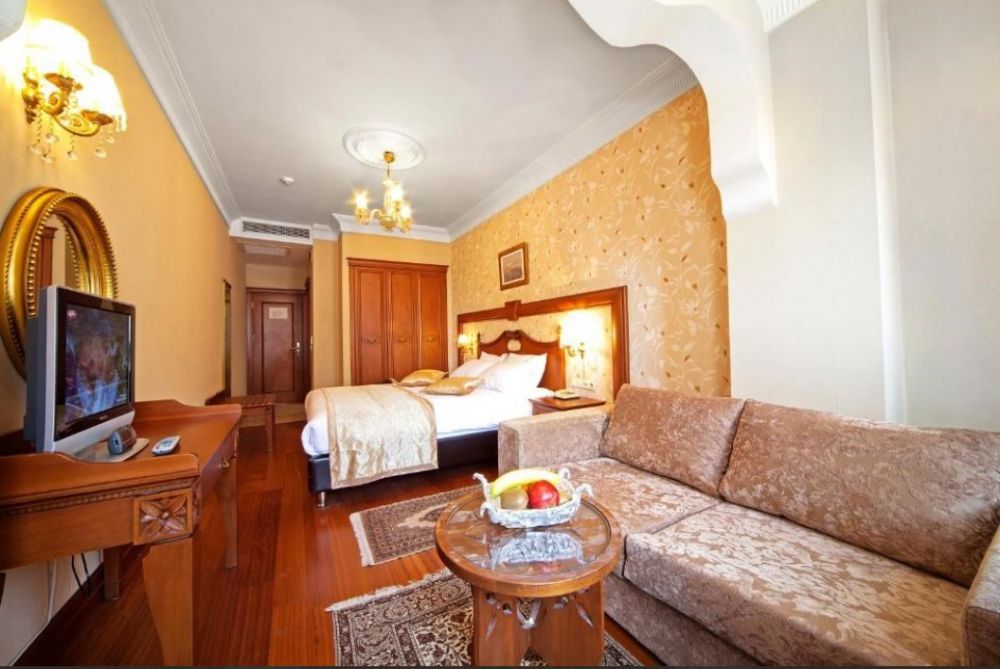 Standart (Trpl), Azade Premier 4*