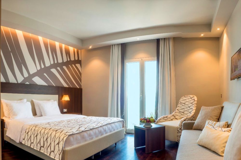 DBL Superior Sea View, Palma Tivat 4*