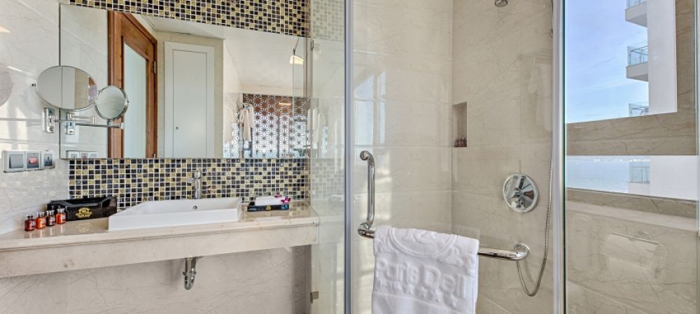Seafront Premier, Paris Deli Hotel 4*