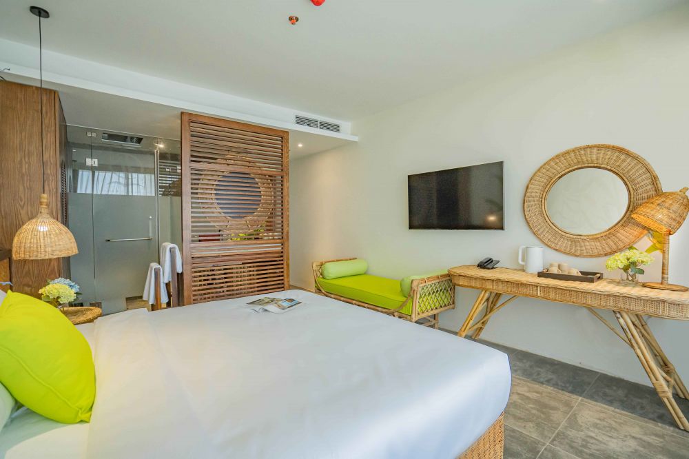 Signature Balcony Room, The Signature Hotel Nha Trang 5*