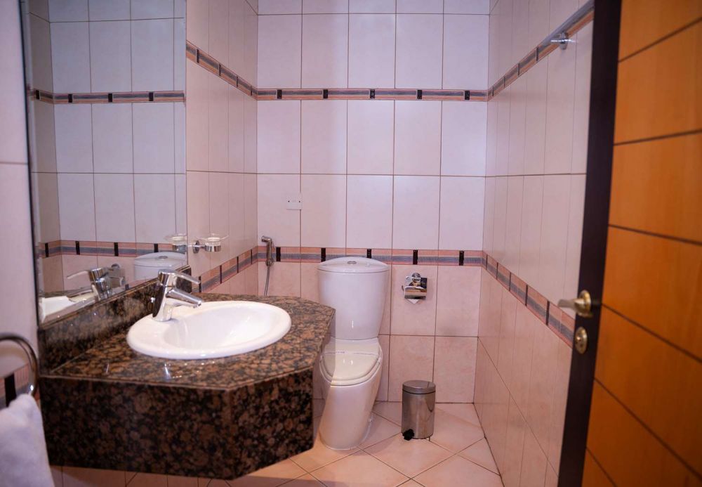 Executive Suite, Golden Tulip Sharjah 4*