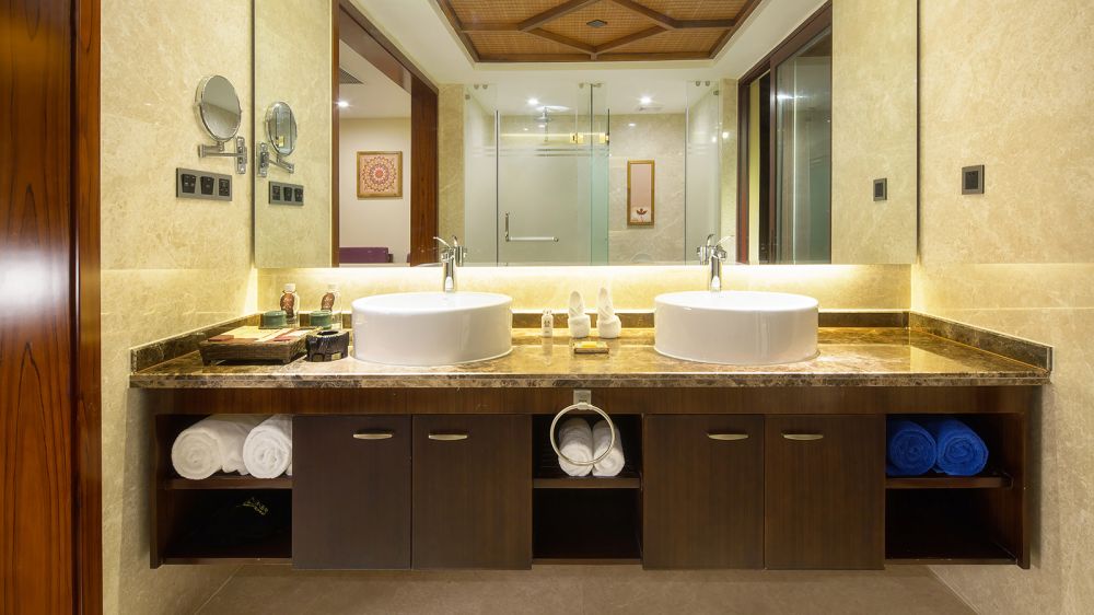 2 Bedrooms Villa, Yalong Bay Villas & Spa 5*