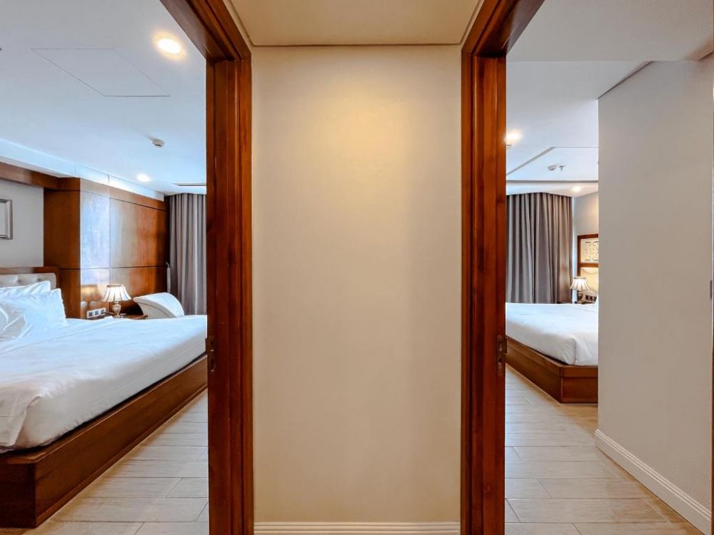 2 bedroom Apartment/ Seafront 2 Bedroom Apartment, Paris Deli Hotel 4*