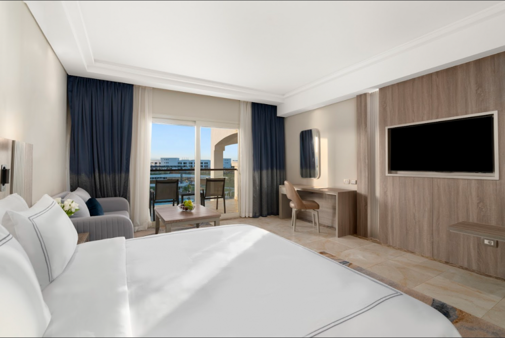 Superior, Rixos Radamis Blue Planet 5*